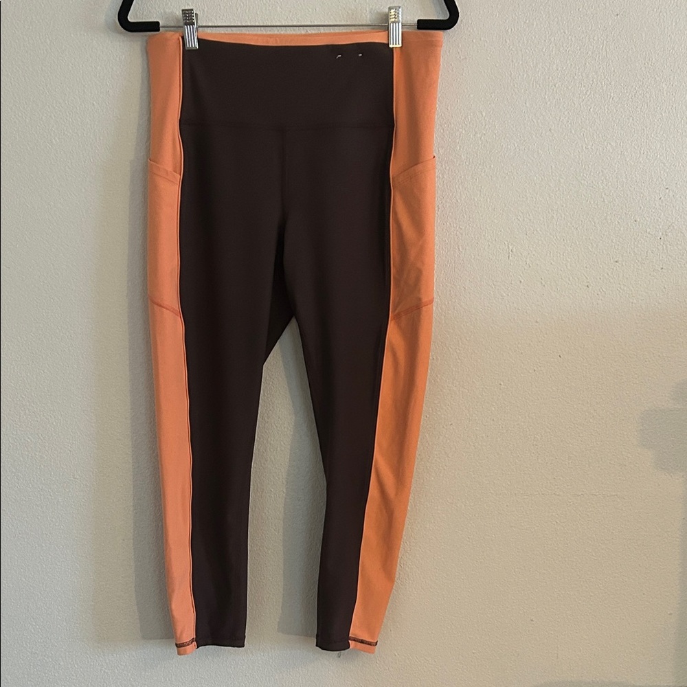 Xersion Chocolate and Neon Orange Leggings
